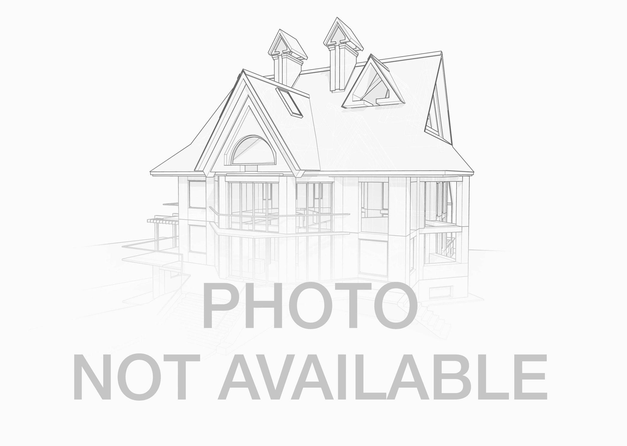 453 Raintree Drive 